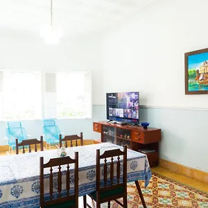 Casa Colonial En Manga Сasa de vacaciones